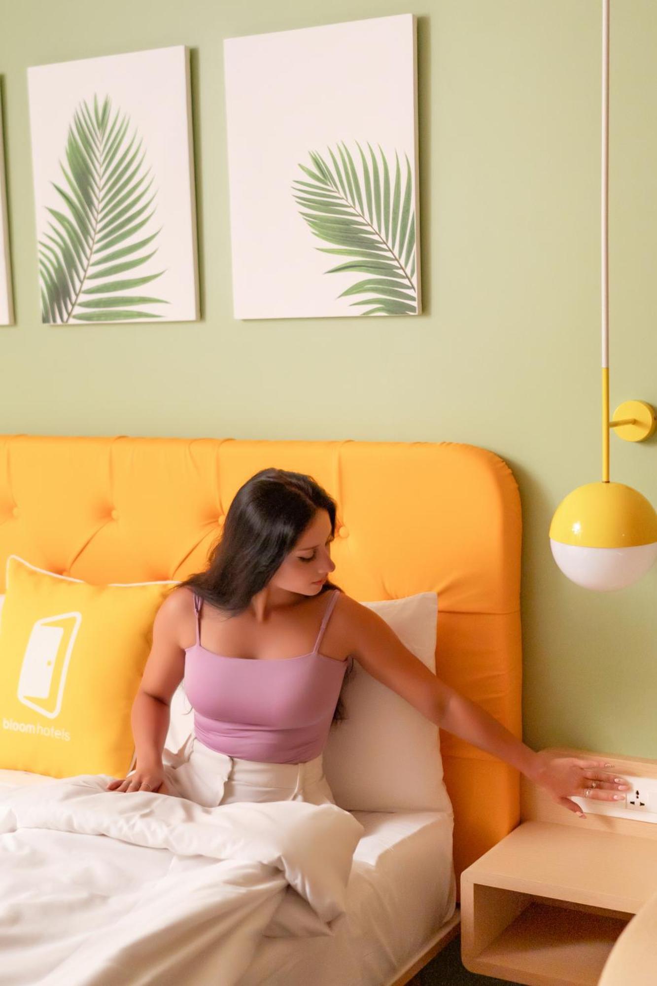 Bloom Hotel - Dona Paula Панаджи Екстериор снимка